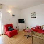 With Parking Space Supetar, Brac - 11147 Apartamento Supetar