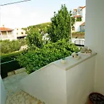 With Parking Space Supetar, Brac - 11147 Apartamento Supetar