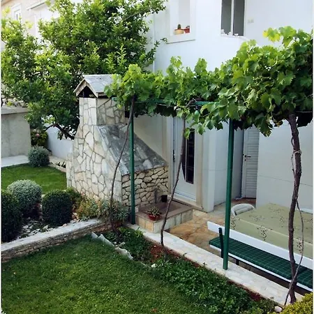 With Parking Space Supetar, Brac - 11147 דירה